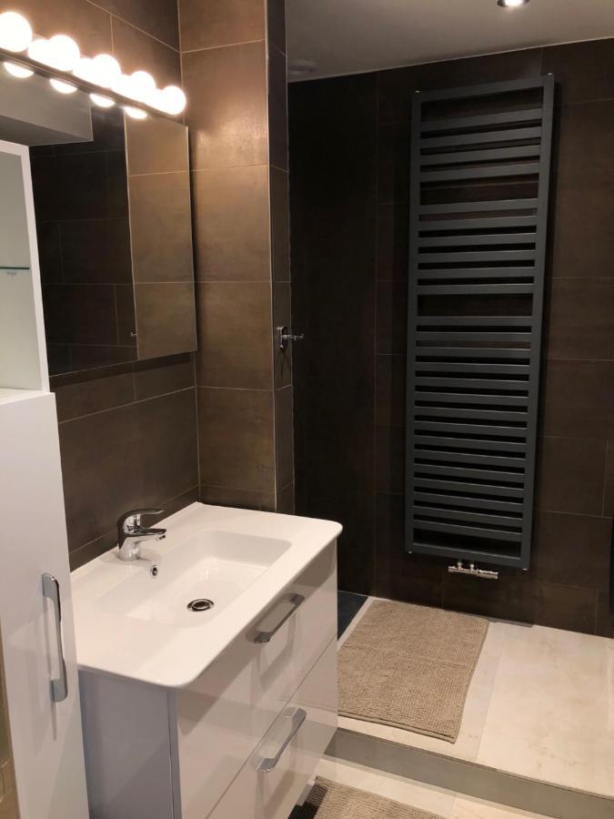 Pegasus I - 2 Chambres De Luxe, Cuisine, Salon, 2 Terrasses Et Sauna Виелсалм Екстериор снимка